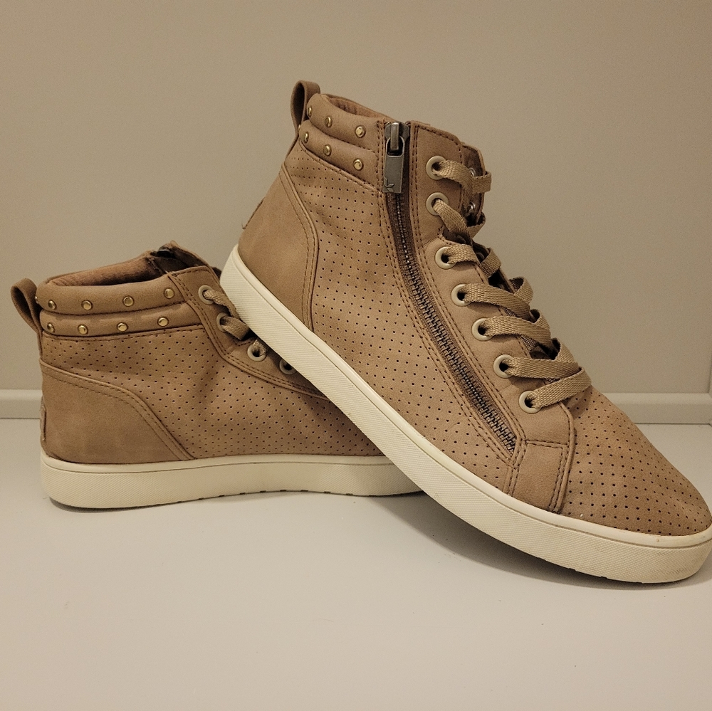 Koolaburra by UGG Women Kayleigh High Top Beige